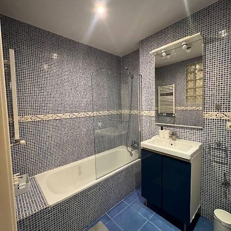 Apartamento En El Corazon De Madrid Apartment ภายนอก รูปภาพ